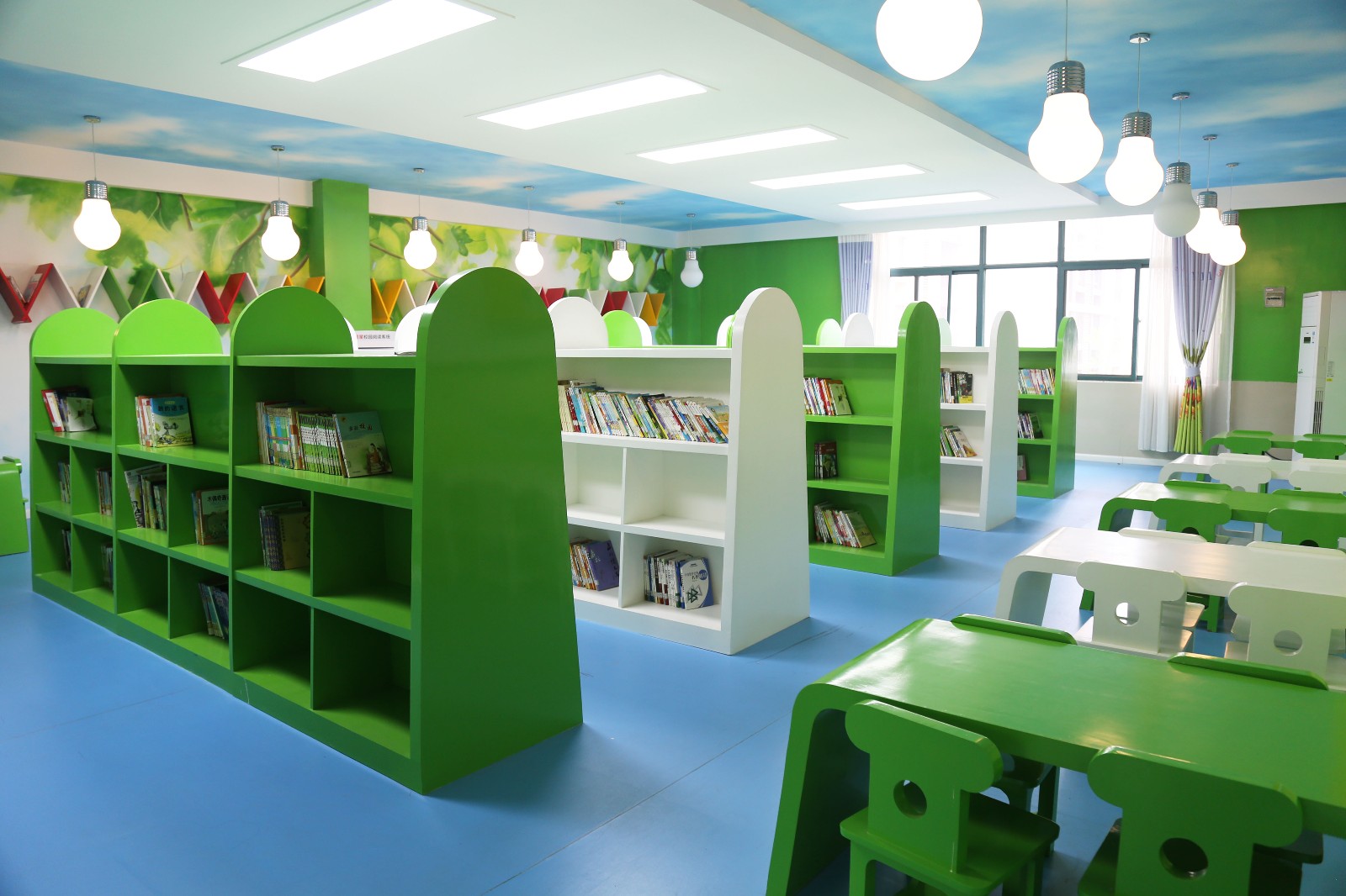 我曾夢想圖書室的模樣--鄭州經開區濱河第一小學給了答案