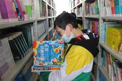 南陽鄧州市解放商城學校迎接河南省教育廳示范性圖書館驗收 推動教育圖書資源優化升級