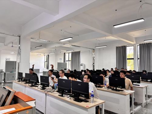 南昌交通學(xué)院2024年教師暑期赴智慧學(xué)習(xí)工廠實(shí)踐培訓(xùn)班成功舉辦